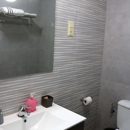 Hospedaxe Maria Aguino